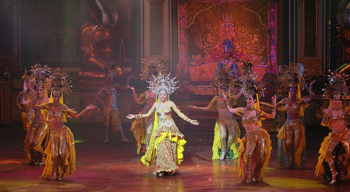 6 Nights / 7 Days A Week In Pattaya & Bangkok