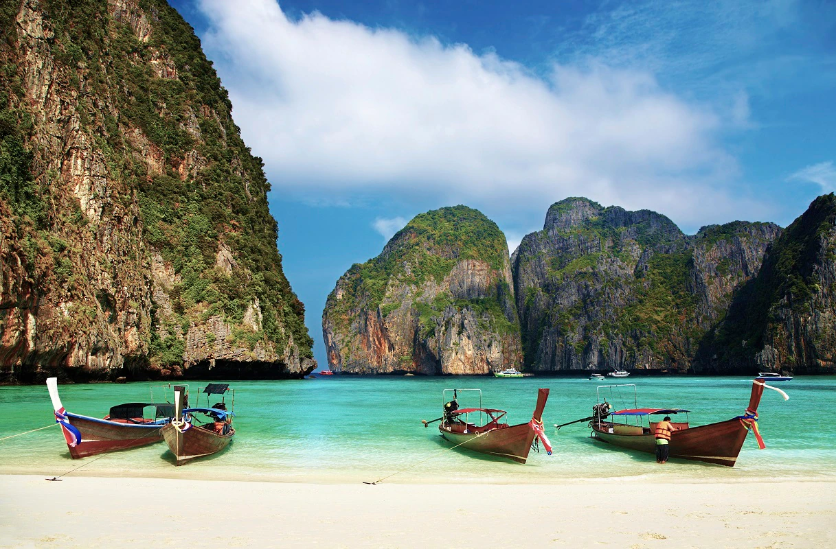 6 Nights / 7 Days Koh Samui & Phuket Islands
